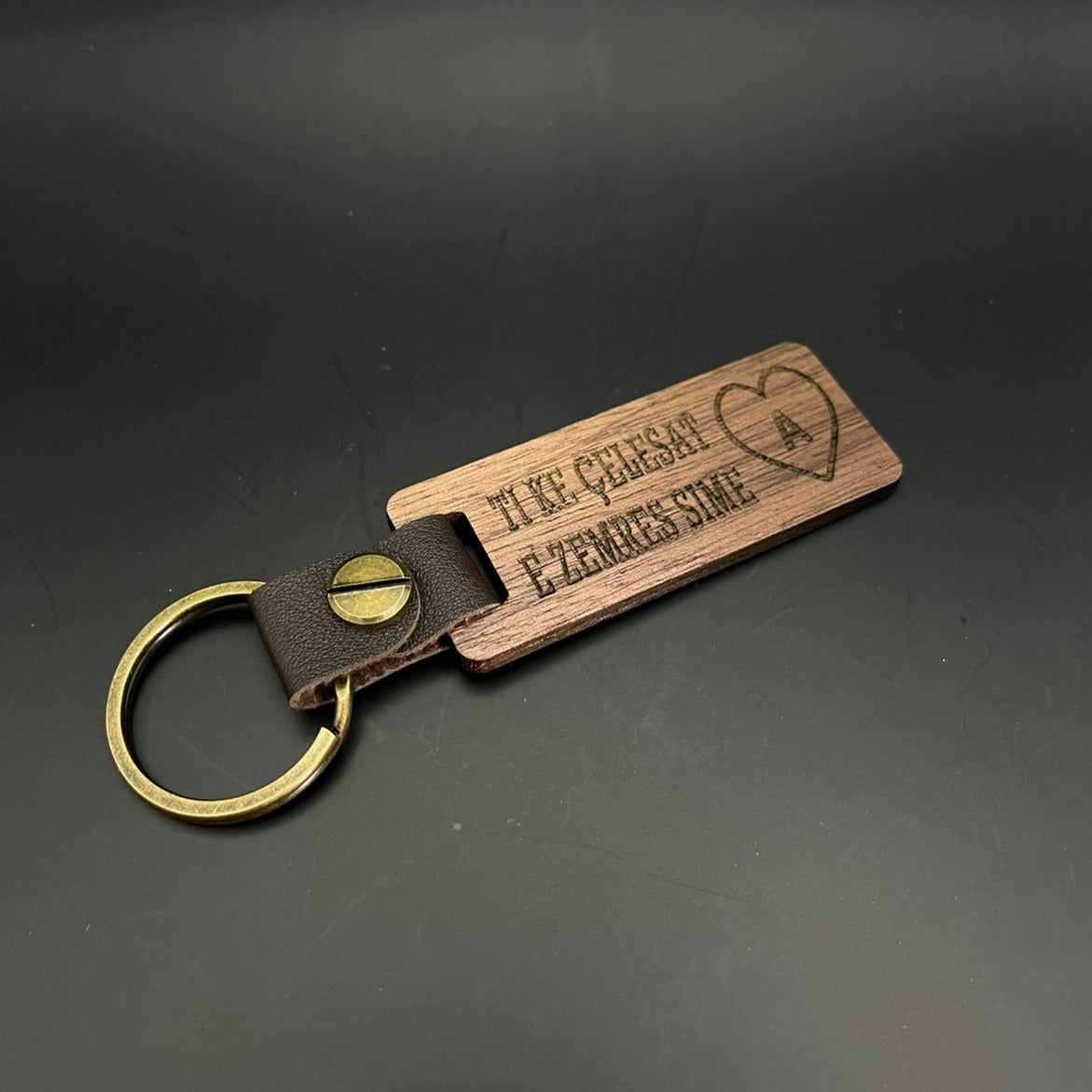 Varese Celesash e Personalizuar